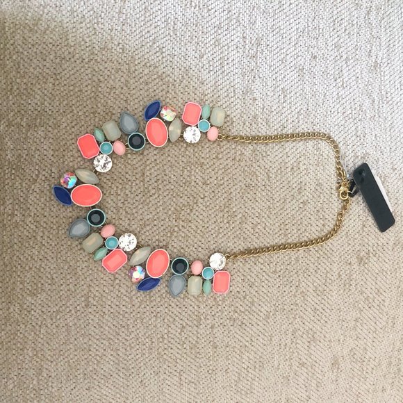J.Crew Colorful Fiesta Statement Necklace in Blues NEW - Picture 7 of 12